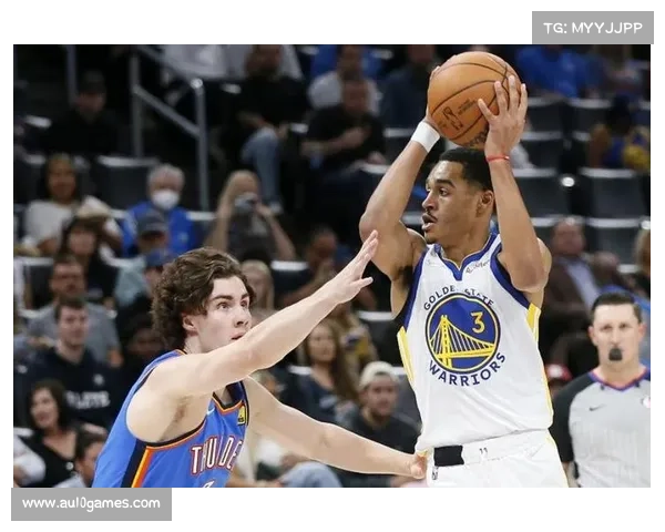 雷霆13连胜鹈鹕背后的战术体系，双核驱动与防守韧性